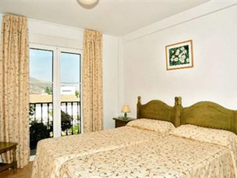 La Fonda Apartments 베날마데나코스타