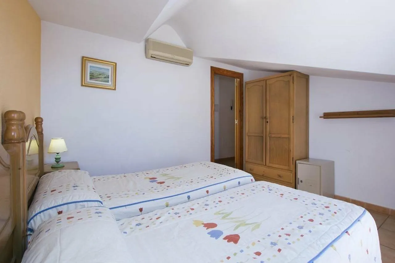 La Fonda Apartments 베날마데나코스타